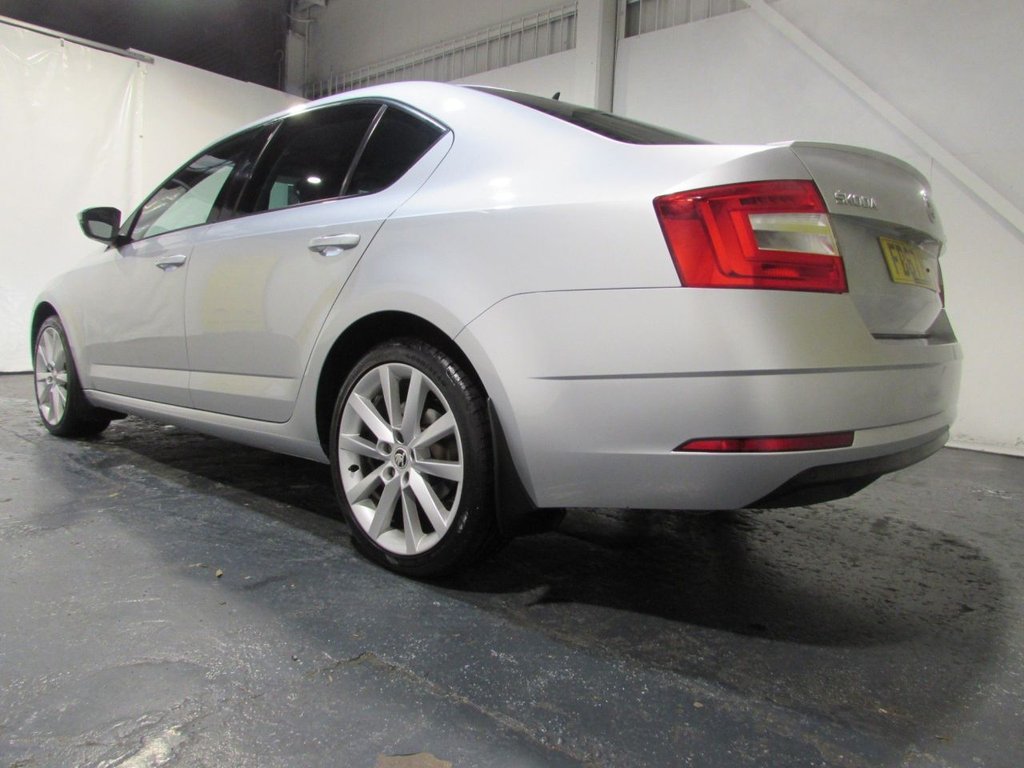 Used Skoda Octavia 2017 for sale - 76535912: Photo 46