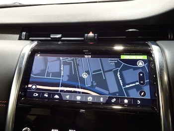 Used Land Rover Discovery Sport 2020 for sale - 79493626: Photo
