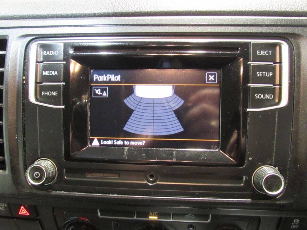 Used Volkswagen Transporter 2019 for sale - 77101096: Photo 10