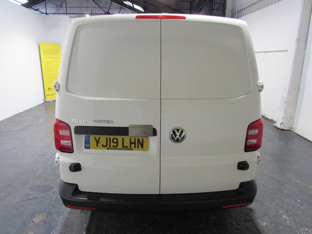 Used Volkswagen Transporter 2019 for sale - 77101096: Photo 5