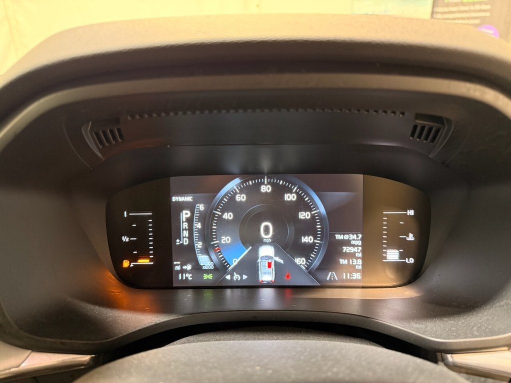 Used Volvo XC60 2018 for sale - 77798305: Photo 32