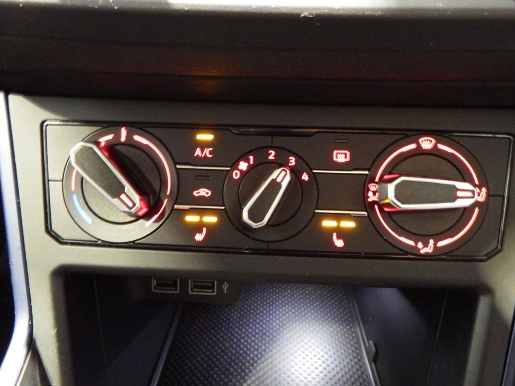 Used Volkswagen Polo 2020 for sale - 76172886: Photo 49