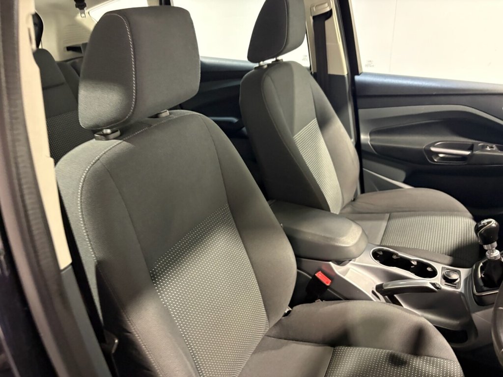 Used Ford C-Max 2013 for sale - 76470566: Photo 22