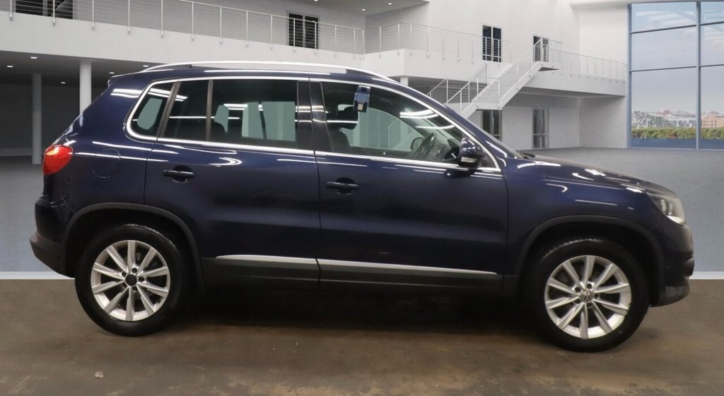 Used Volkswagen Tiguan 2012 for sale - 76617810: Photo 2