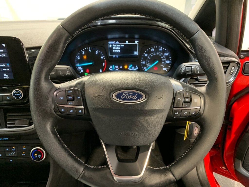 Used Ford Fiesta 2018 for sale - 75676109: Photo 40