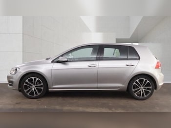 Used Volkswagen Golf 2015 for sale - 78583340: Photo