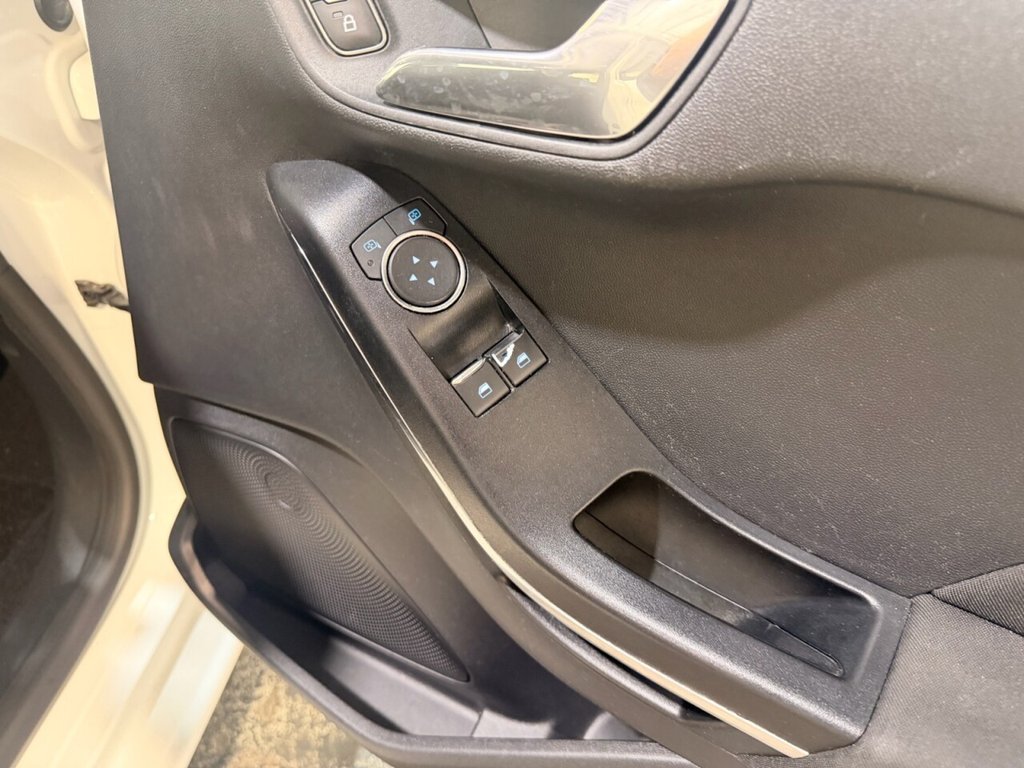 Used Ford Fiesta 2018 for sale - 77920048: Photo 49