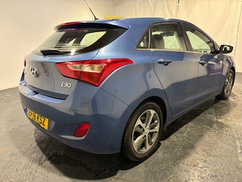 Used Hyundai i30 2016 for sale - 76841491: Photo