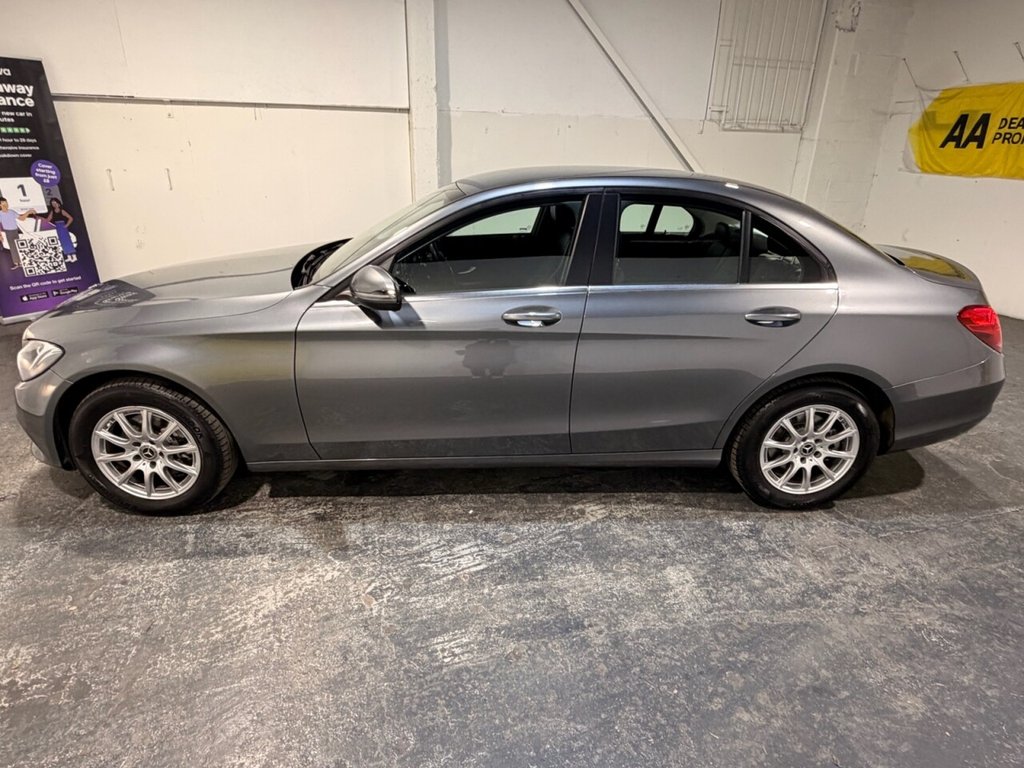 Used Mercedes-Benz C Class 2017 for sale - 77369775: Photo 27