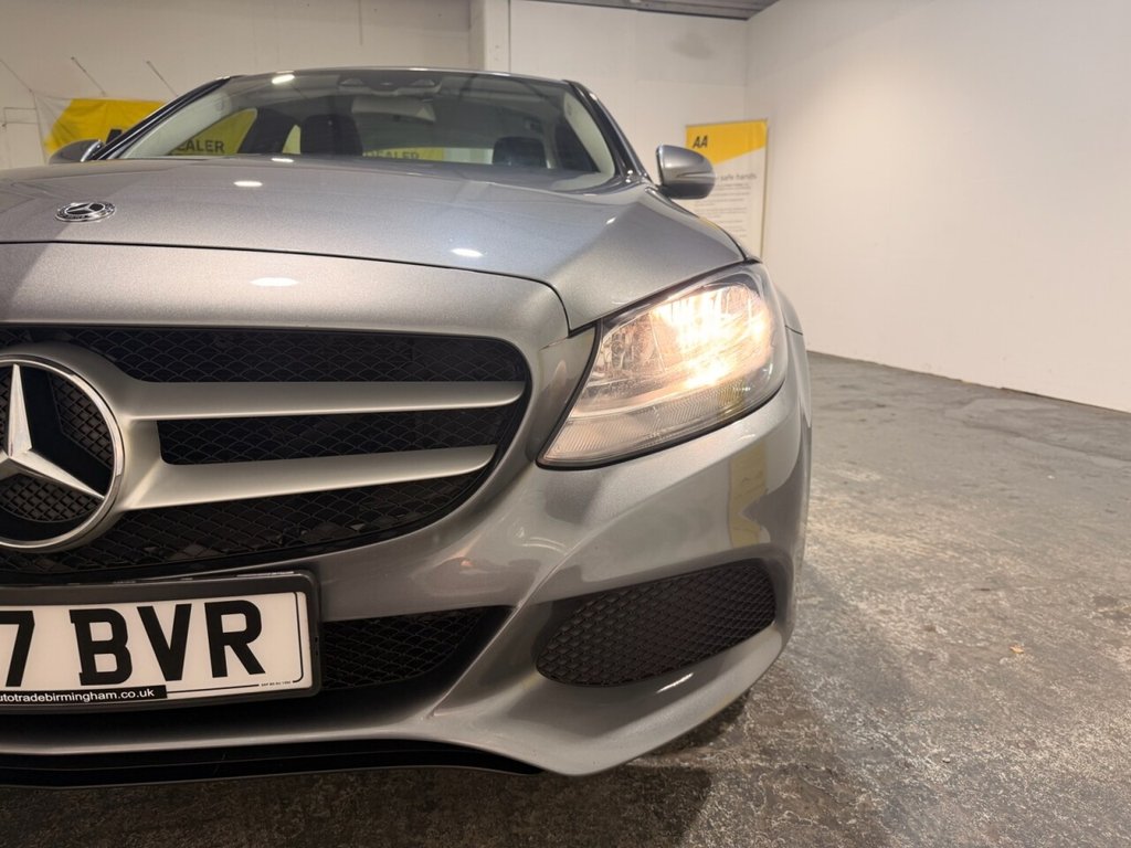 Used Mercedes-Benz C Class 2017 for sale - 77369775: Photo 32