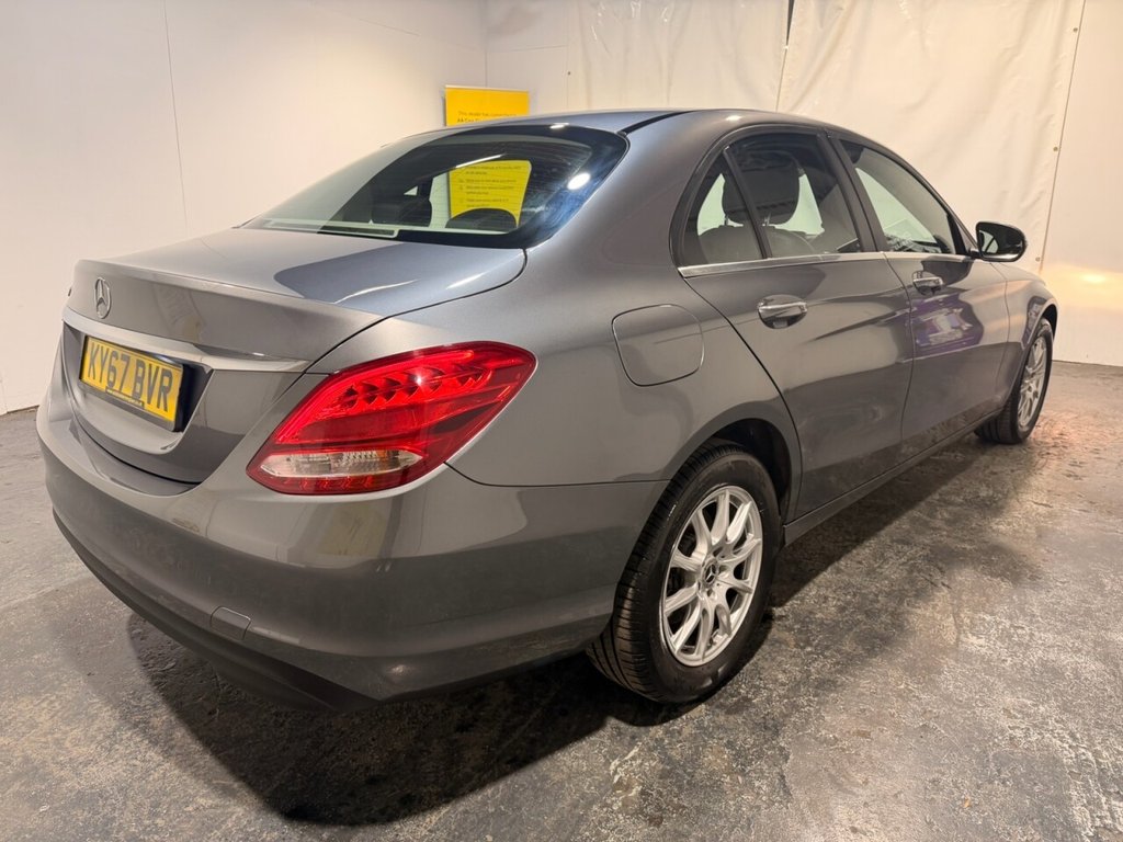 Used Mercedes-Benz C Class 2017 for sale - 77369775: Photo 6