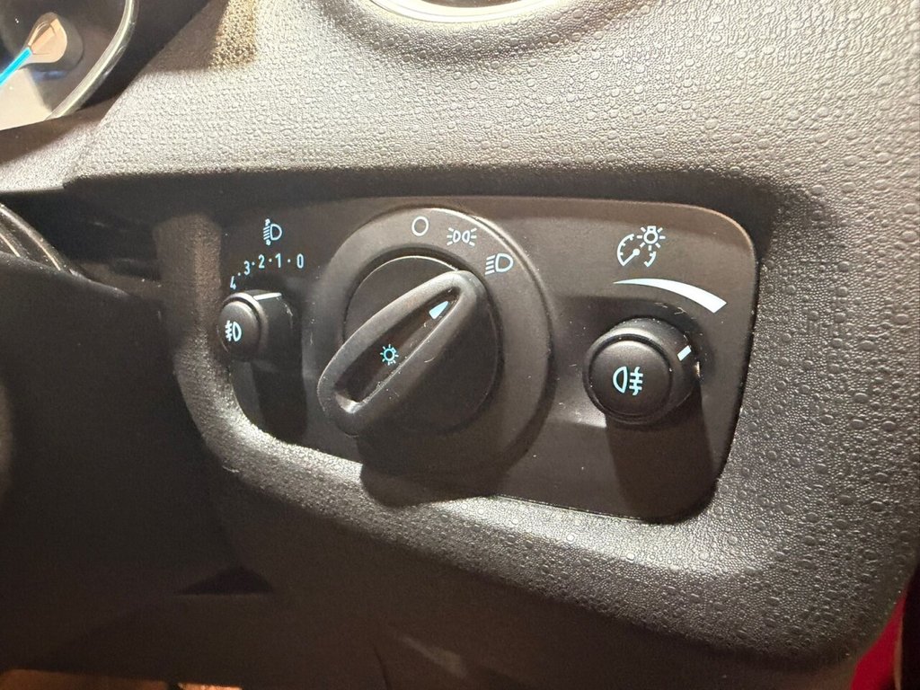 Used Ford Fiesta 2014 for sale - 76883417: Photo 24