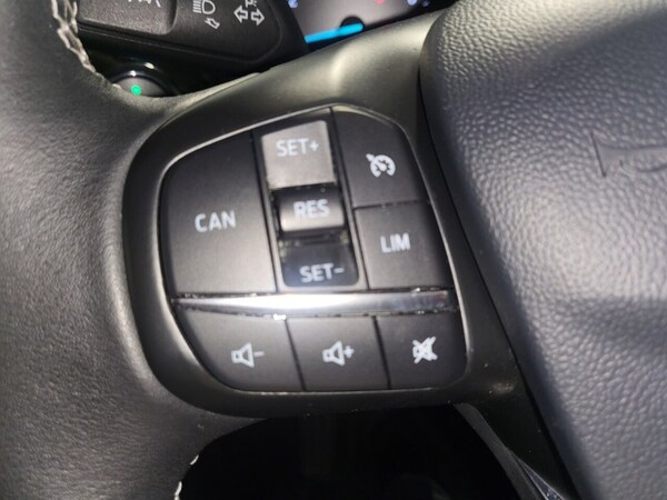 Used Ford Fiesta 2018 for sale - 73901437: Photo 25