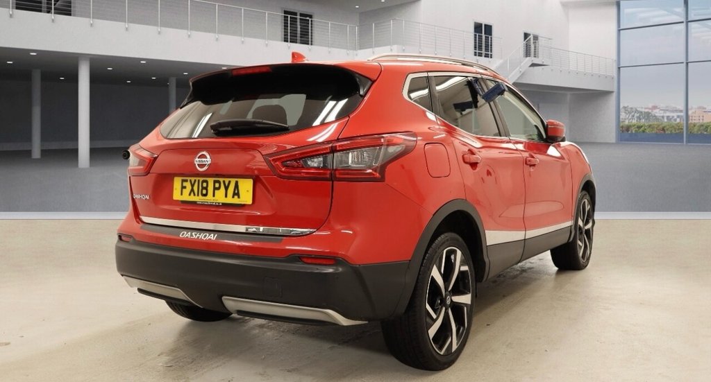 Used Nissan Qashqai 2018 for sale - 77621814: Photo 2