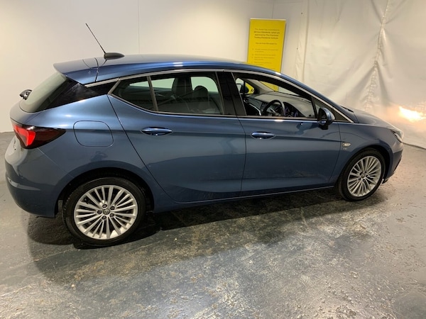 Used Vauxhall Astra 2016 for sale - 76098213: Photo 2