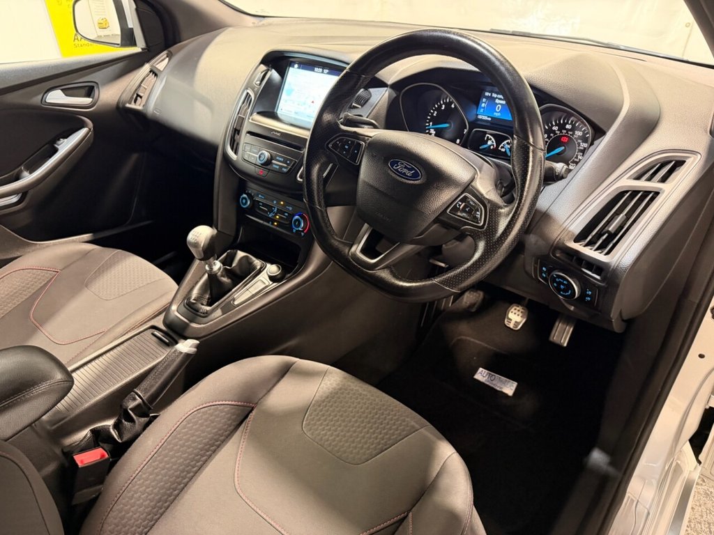 Used Ford Focus 2018 for sale - 77720392: Photo 12