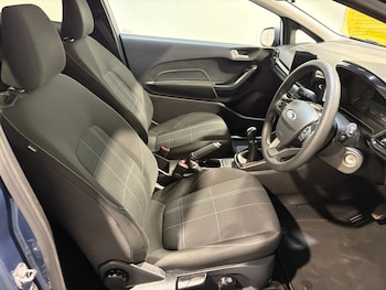 Used Ford Fiesta 2019 for sale - 76111902: Photo 4