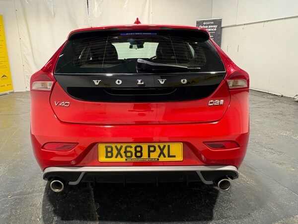 Used Volvo V40 2018 for sale - 75527846: Photo 10