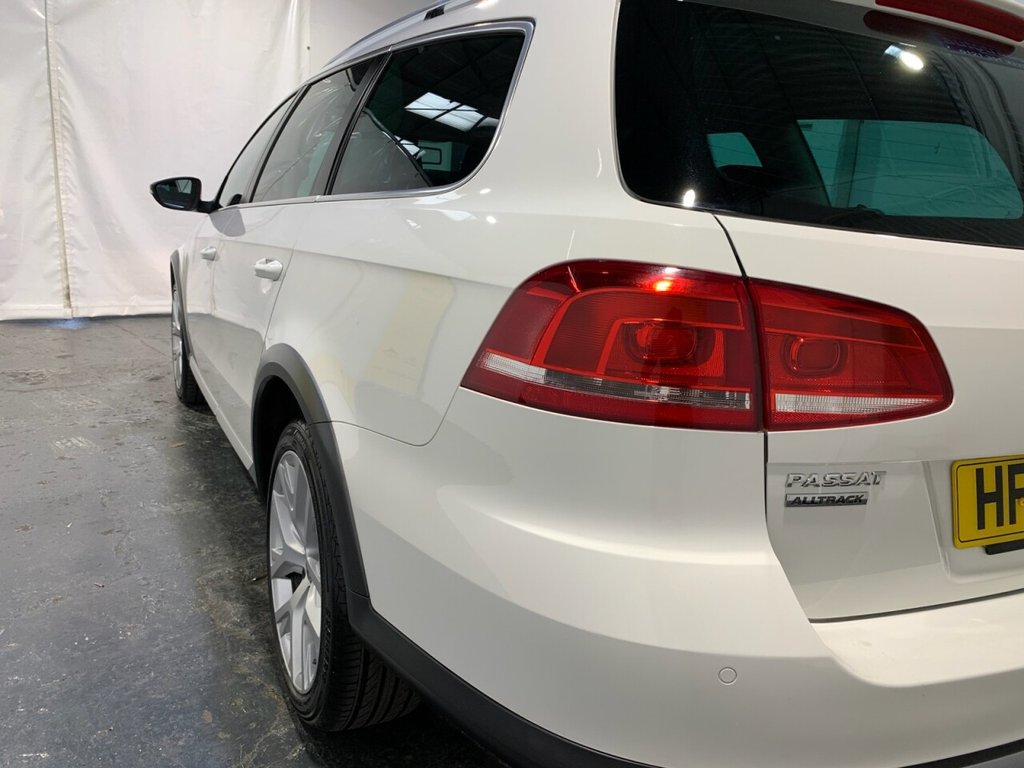 Used Volkswagen Passat 2014 for sale - 76111981: Photo 45