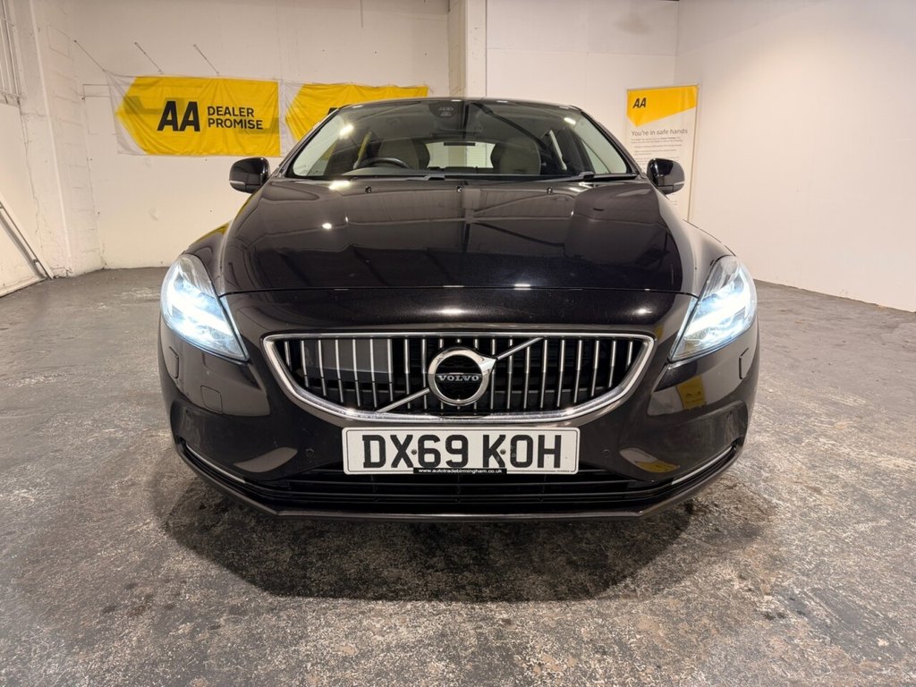 Used Volvo V40 2019 for sale - 77133691: Photo 13