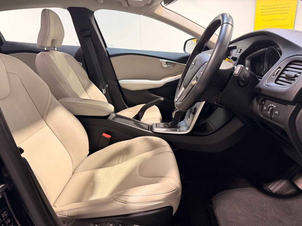 Used Volvo V40 2019 for sale - 77133691: Photo 14