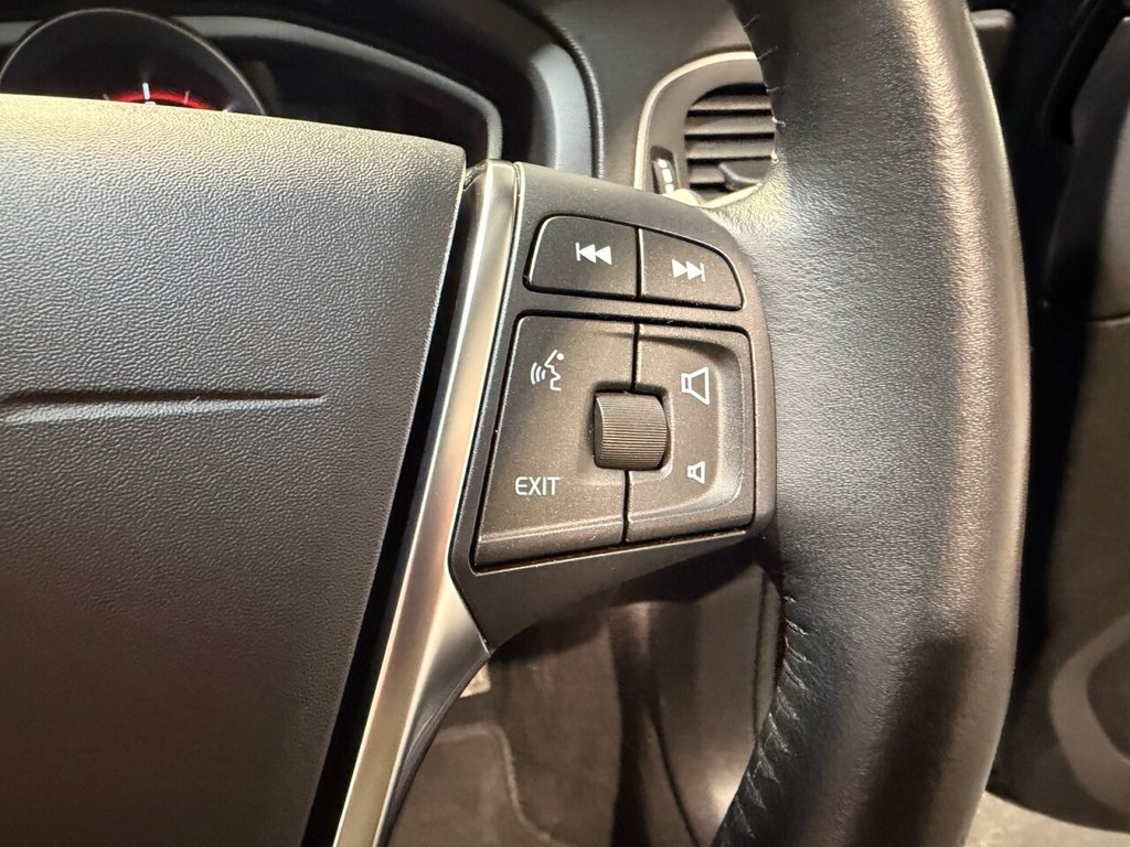 Used Volvo V40 2019 for sale - 77133691: Photo 34