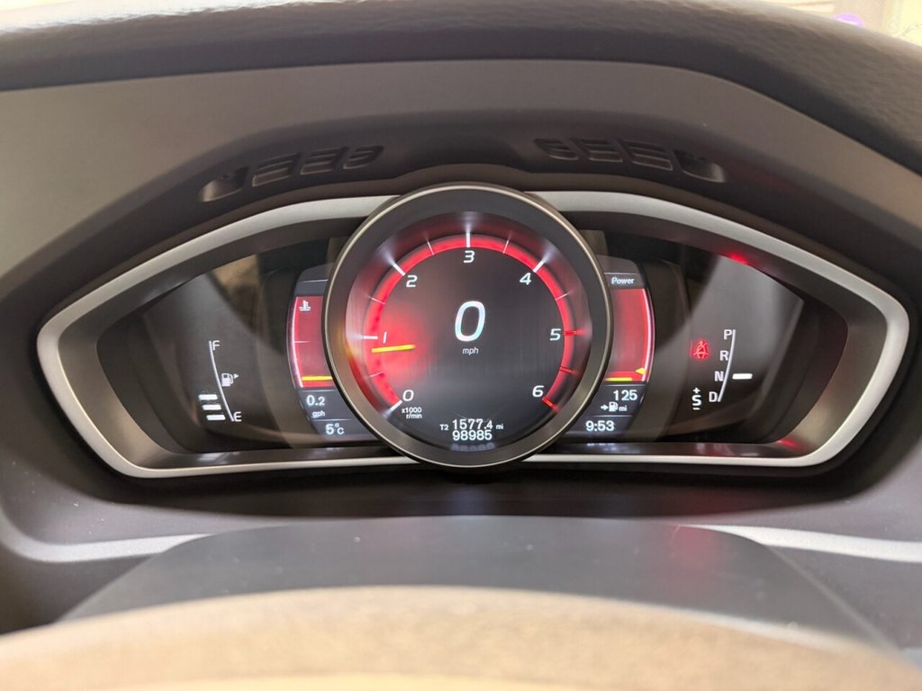 Used Volvo V40 2019 for sale - 77133691: Photo 49