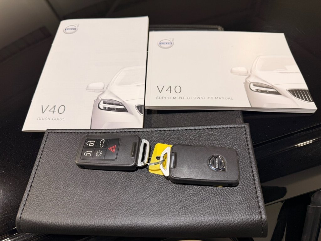 Used Volvo V40 2019 for sale - 77133691: Photo 8