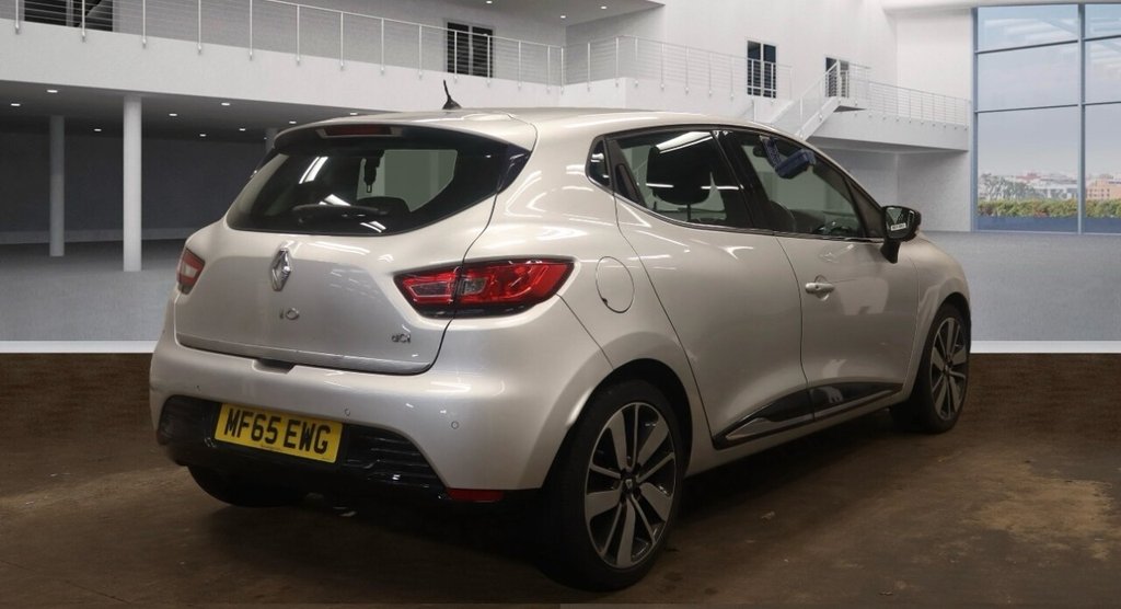 Used Renault Clio 2015 for sale - 76430323: Photo 8