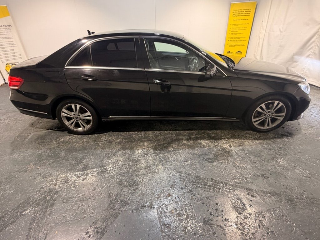Used Mercedes-Benz E Class 2014 for sale - 77275917: Photo 37