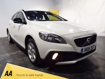 Used Volvo V40 2014 for sale - 78349371: Photo