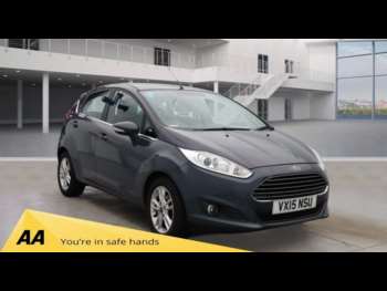 2015 (15) - 1.25 82 Zetec 5dr