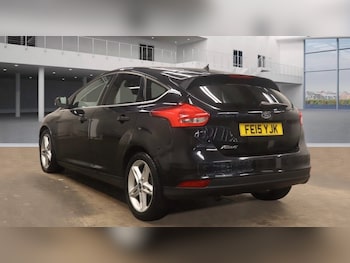 Used Ford Focus 2015 for sale - 76163515: Photo