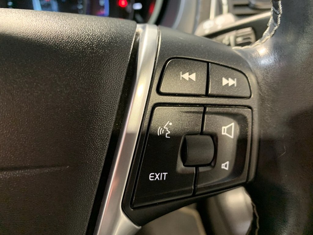 Used Volvo V40 2016 for sale - 76111950: Photo 21