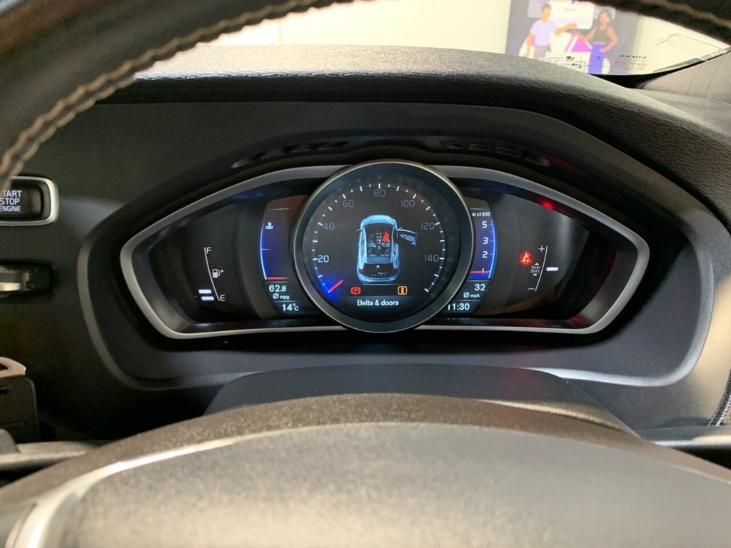 Used Volvo V40 2016 for sale - 76111950: Photo 48