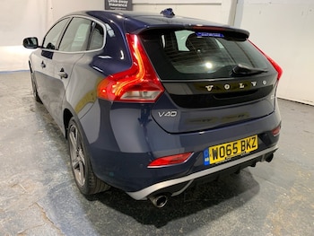 Used Volvo V40 2016 for sale - 76111950: Photo