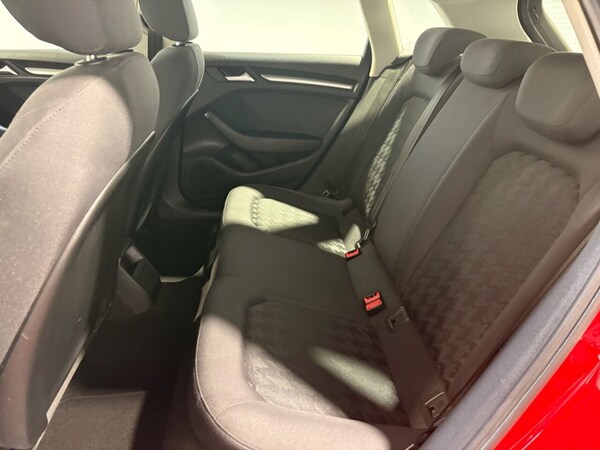 Used Audi A3 2014 for sale - 75527877: Photo 39
