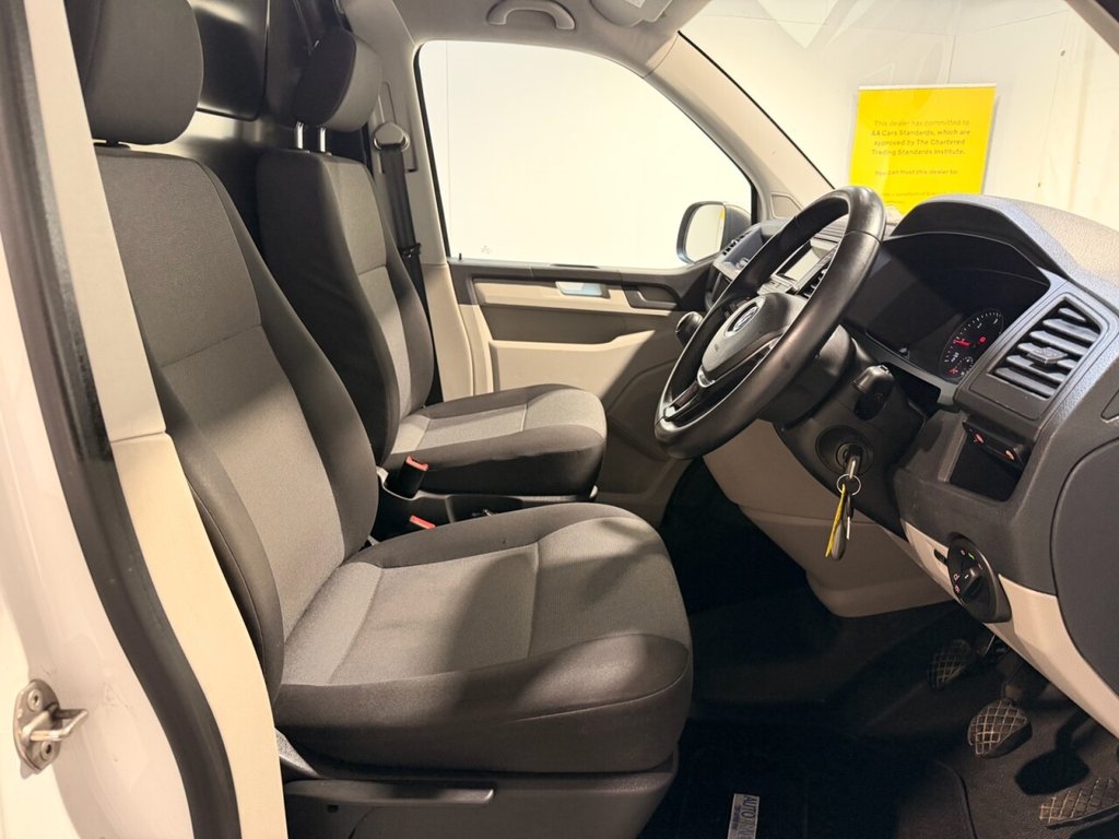 Used Volkswagen Transporter 2019 for sale - 76900899: Photo 46