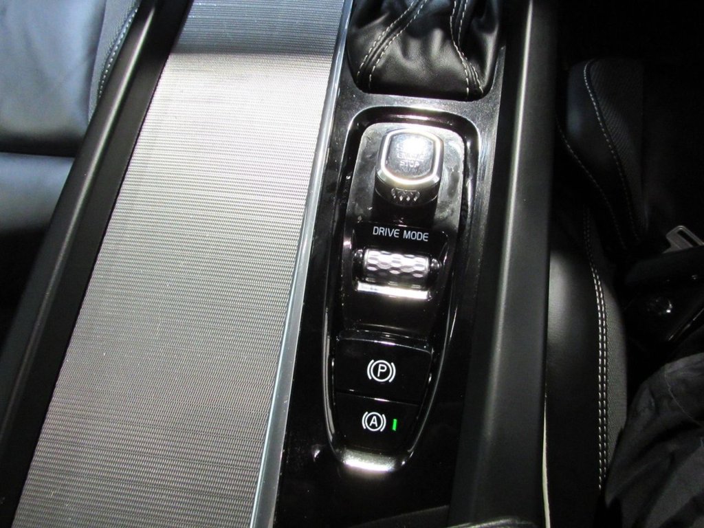 Used Volvo V60 2020 for sale - 76604863: Photo 15