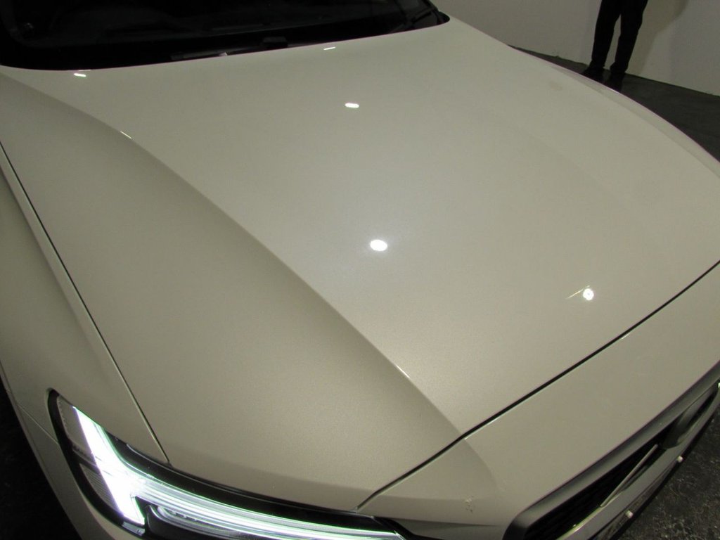 Used Volvo V60 2020 for sale - 76604863: Photo 44