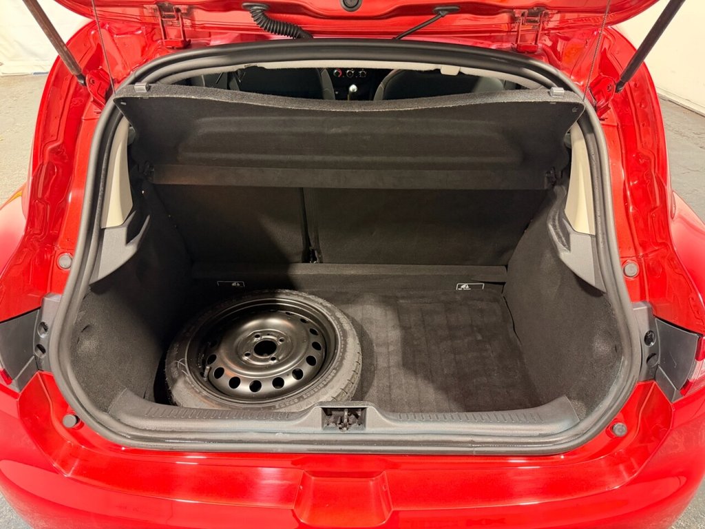 Used Renault Clio 2015 for sale - 77341206: Photo 27