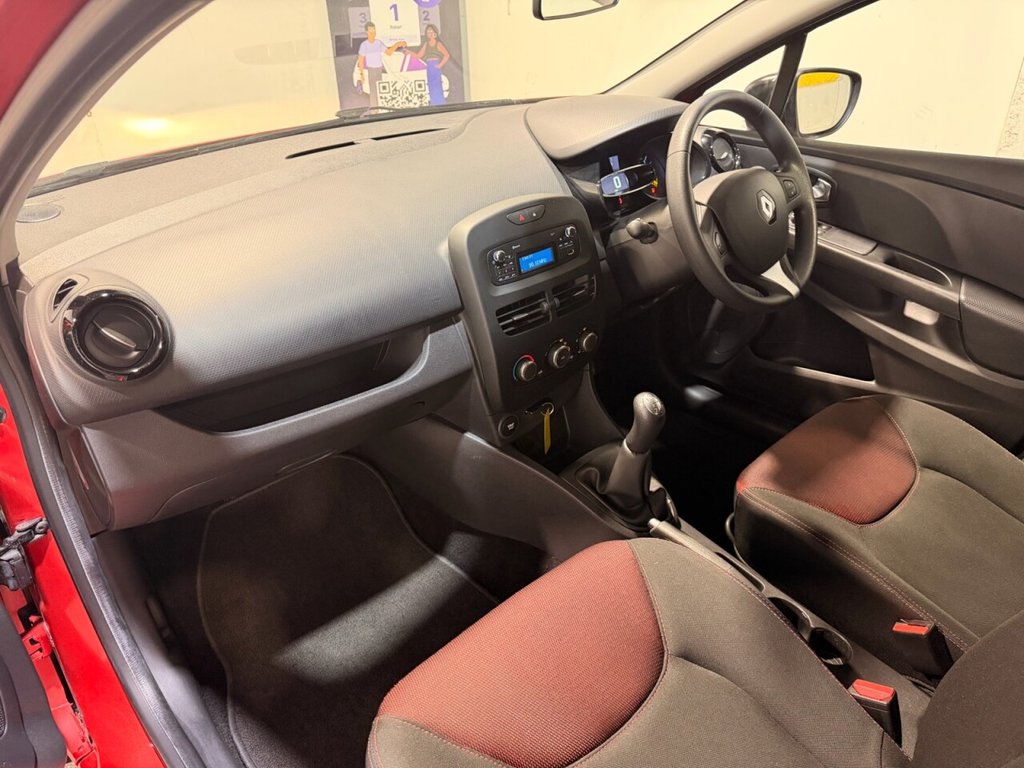 Used Renault Clio 2015 for sale - 77341206: Photo 40