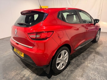 Used Renault Clio 2015 for sale - 77341206: Photo