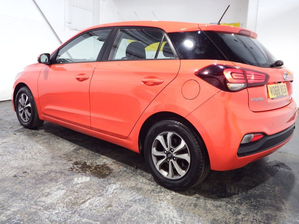 Used Hyundai i20 2018 for sale - 77936673: Photo 20