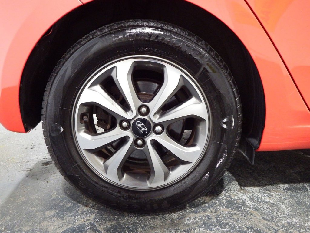 Used Hyundai i20 2018 for sale - 77936673: Photo 35