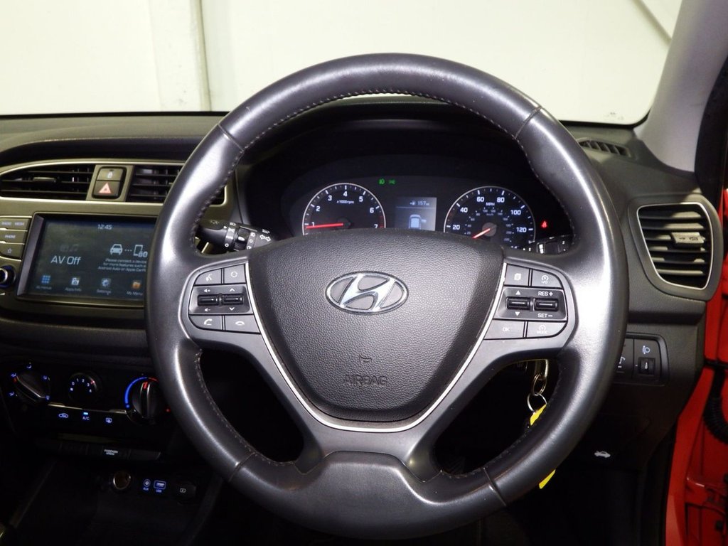 Used Hyundai i20 2018 for sale - 77936673: Photo 46