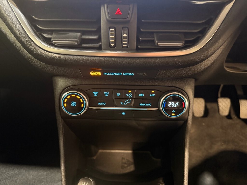 Used Ford Fiesta 2018 for sale - 76642400: Photo 31