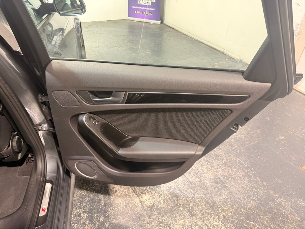 Used Audi A4 2011 for sale - 77133487: Photo 27