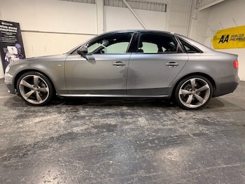 Used Audi A4 2011 for sale - 77133487: Photo