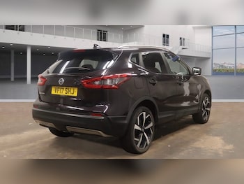 Used Nissan Qashqai 2017 for sale - 76430379: Photo
